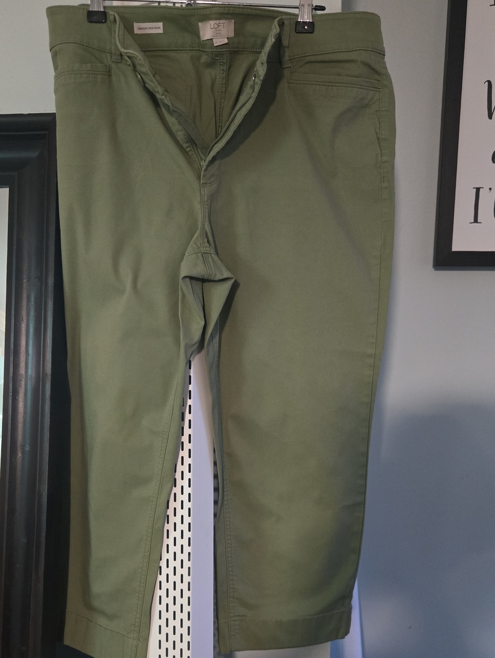 LOFT Olive Green Cropped Ankle Pants
